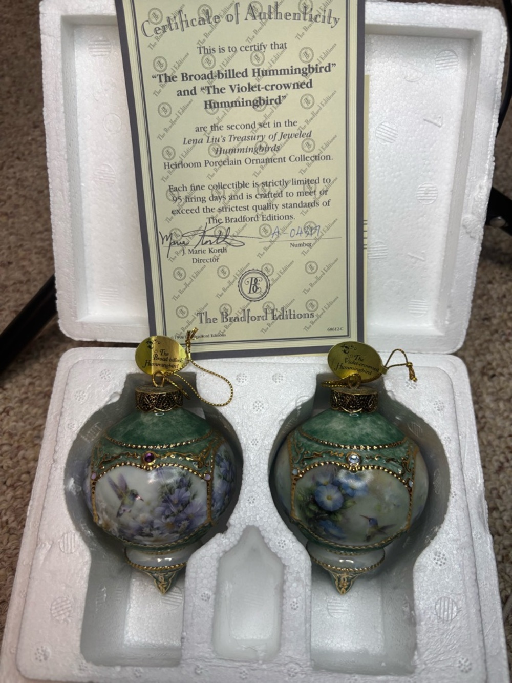 “The Broad-billed Huinmingbird” & "The Violet-crowned Hummingbird" Lena Liu 2nd